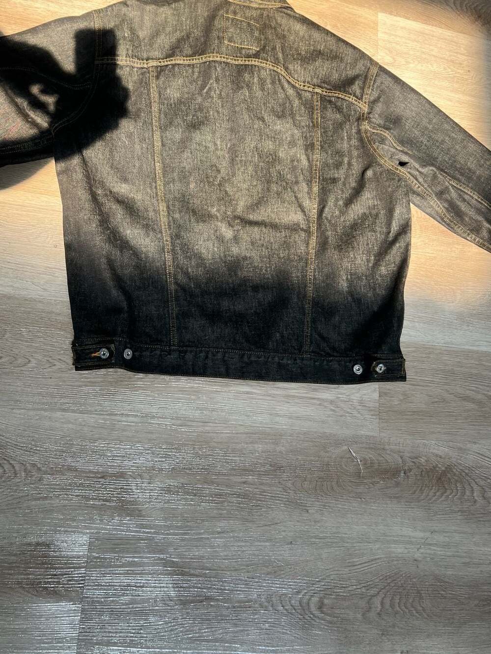 Vintage Levi's 70507-4870 Dark Wash Denim Trucker Jacket - Men's XL - Picture 13 of 14